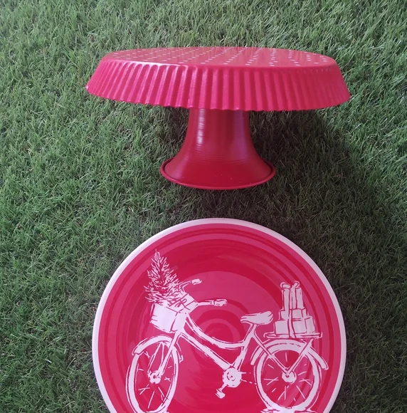 NWt ❣️Bicycle🚲Plate & Polka-DoT Pedestal Stand~